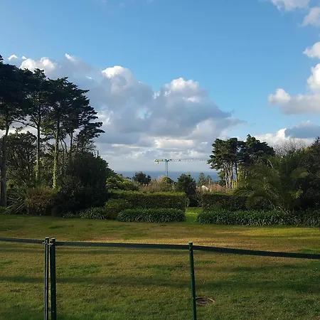 With 4 Bedrooms In Sintra, Wonderful Mountain View, Pool Apartment Sintra